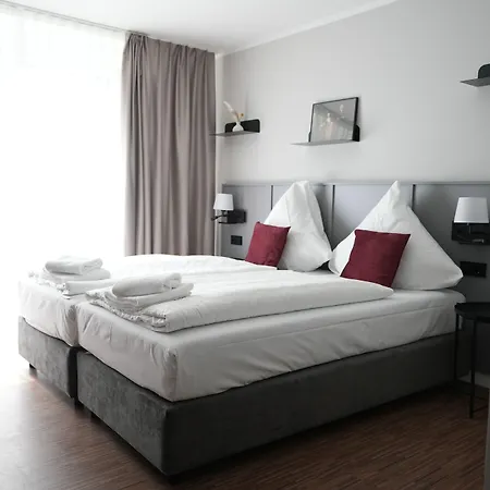 Boutique Kaiser - Hotel & Apartments-3