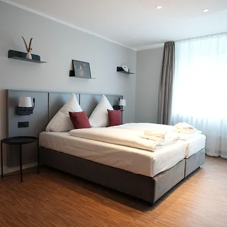 Boutique Kaiser - Hotel & Apartments-3